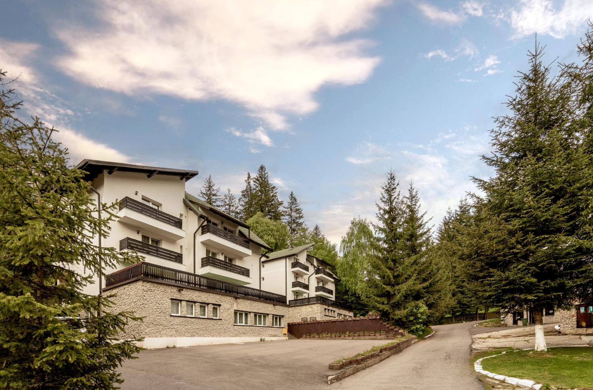 Dinvis Apartments Poiana Brasov Exterior photo